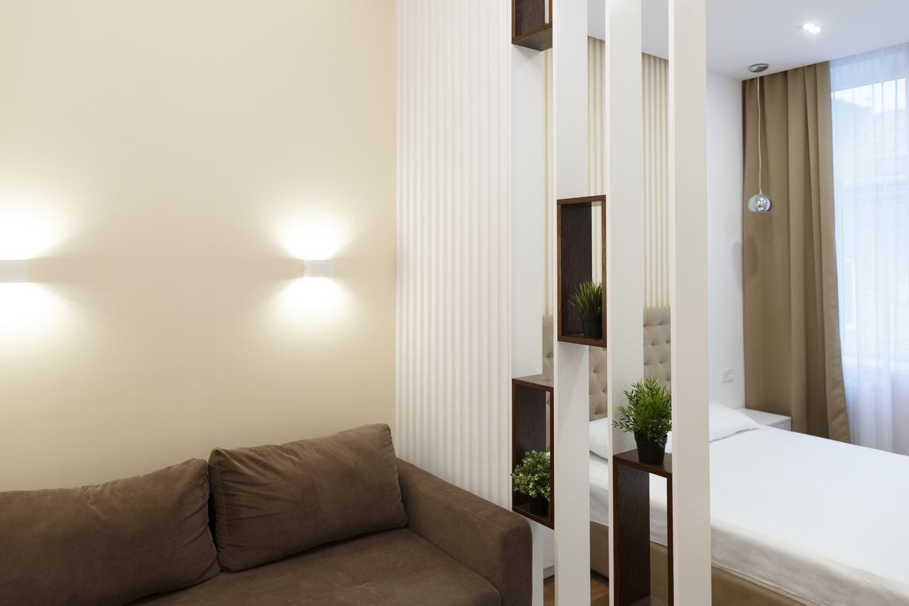 Charming Apartment In The City Center Λβιβ Εξωτερικό φωτογραφία