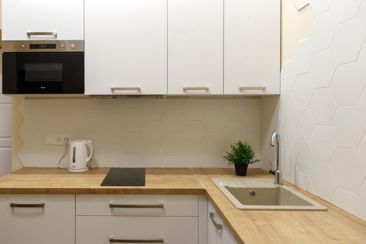 Charming Apartment In The City Center Λβιβ Εξωτερικό φωτογραφία
