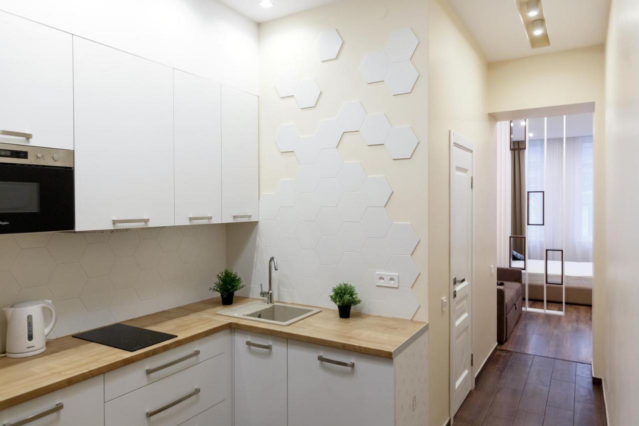 Charming Apartment In The City Center Λβιβ Εξωτερικό φωτογραφία