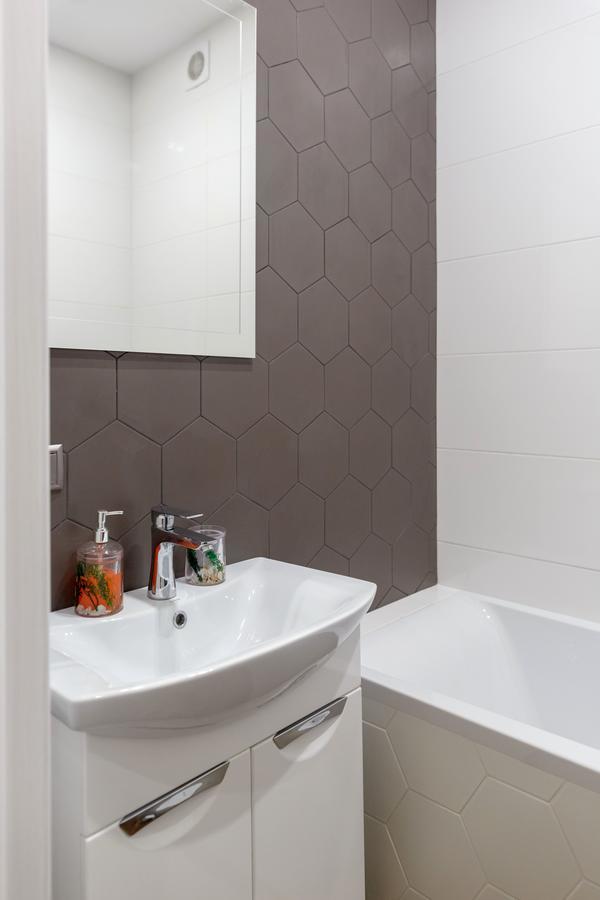 Charming Apartment In The City Center Λβιβ Εξωτερικό φωτογραφία